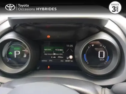 Photo 13 Toyota Yaris  Cross 116h Design MY22