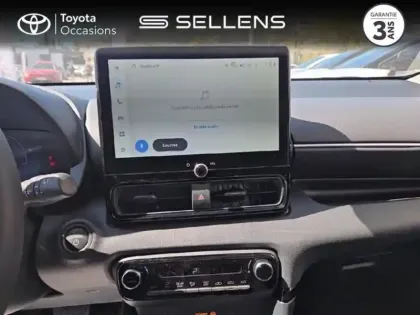 Photo 14 Toyota Yaris Gén. IV Ph1 NG Design 5