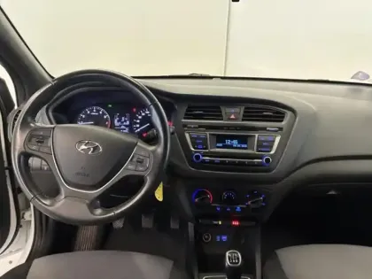 Photo 15 Hyundai I20  1.2 75 Edition #Clim