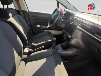 Photo 19 Citroën C3  1.2 PureTech 110ch S&S Shine 120-123g