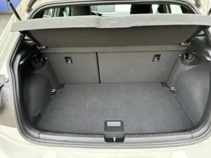 Photo 5 Volkswagen Polo Gén. VI Ph2 R-Line 5