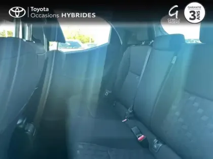 Photo 11 Toyota Yaris Gén. IV Ph1 NG Dynamic 5