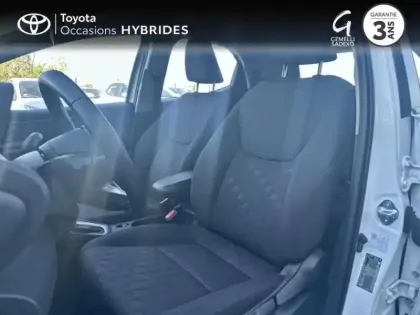 Photo 10 Toyota Yaris Gén. IV Ph1 NG Dynamic 5