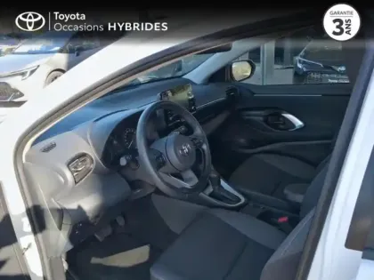 Photo 10 Toyota Yaris  116h Dynamic 5p MY22