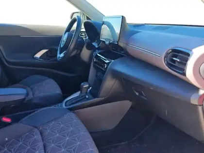 Photo 8 Toyota Yaris Gén. I Ph1 Collection 5