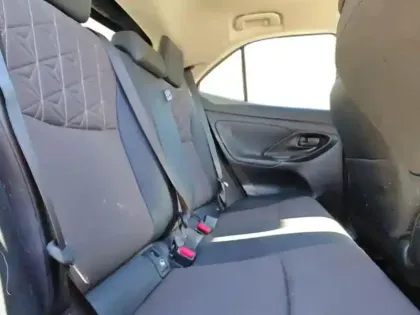 Photo 9 Toyota Yaris Gén. I Ph1 Collection 5