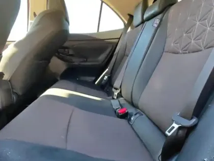 Photo 13 Toyota Yaris Gén. I Ph1 Collection 5