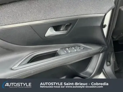 Photo 13 Peugeot 3008 Gén. II Ph1 Allure Business 5