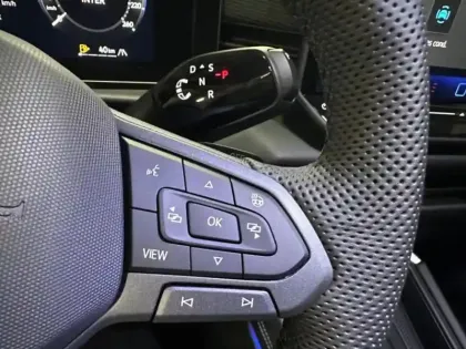 Photo 12 Volkswagen T-roc Gén. II Ph1 R-Line 5