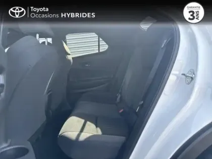 Photo 11 Toyota C-HR  1.8 Hybride 140ch Design