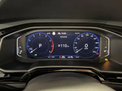 Photo 10 Volkswagen Polo Gén. VI Ph2 Evo R-Line Edition 5