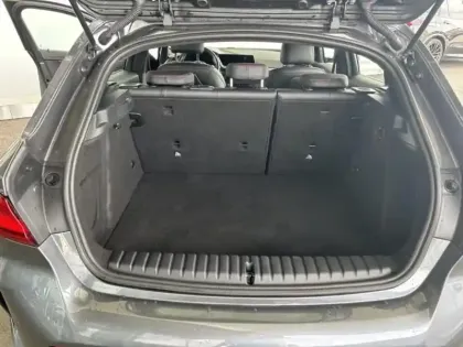 Photo 6 BMW Serie 1 Gén. III (F40) Ph1 Ti 5