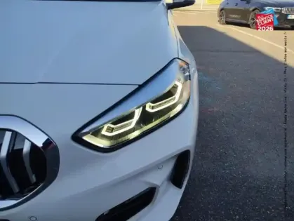 Photo 12 BMW Serie 1 Série 1 116dA 116ch M Sport DKG7