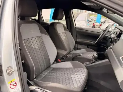 Photo 7 Volkswagen Taigo Gén. I Ph1 Evo R-Line Edition 5