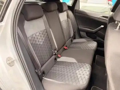 Photo 8 Volkswagen Taigo Gén. I Ph1 Evo R-Line Edition 5