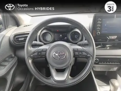 Photo 8 Toyota Yaris  116h Design 5p