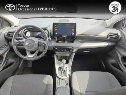 Photo 7 Toyota Yaris  116h Design 5p