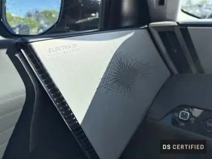 Photo 12 DS DS 8 N°8 Electrique 245ch 97,2kWh Long Range Etoile