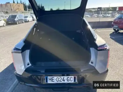 Photo 5 DS DS 8 N°8 Electrique 245ch 97,2kWh Long Range Etoile