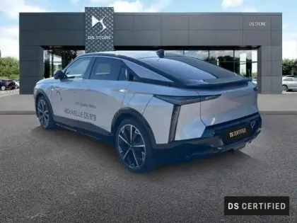 Photo 6 DS DS 8 N°8 Electrique 245ch 97,2kWh Long Range Etoile