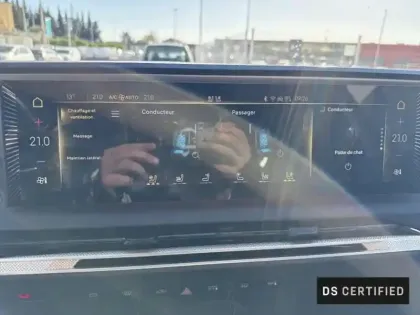 Photo 13 DS DS 8 N°8 Electrique 245ch 97,2kWh Long Range Etoile
