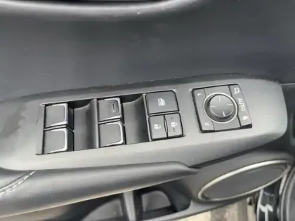 Photo 13 Lexus Nx  300h 4WD F SPORT