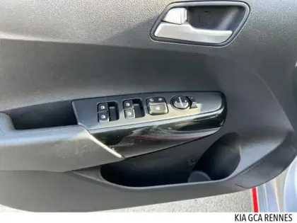 Photo 11 Kia Picanto  1.2 DPi 84ch GT Line