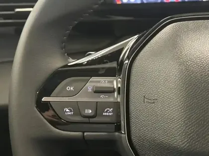 Photo 14 Peugeot 308  1.2 Hybrid 145ch Allure e-DCS6