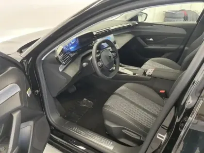 Photo 12 Peugeot 308  1.2 Hybrid 145ch Allure e-DCS6