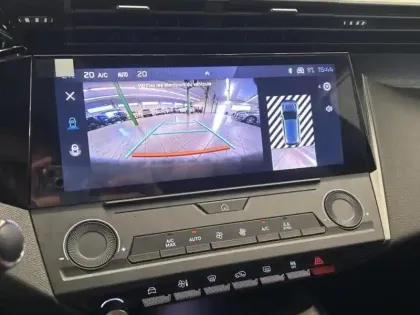 Photo 13 Peugeot 308  1.2 Hybrid 145ch Allure e-DCS6