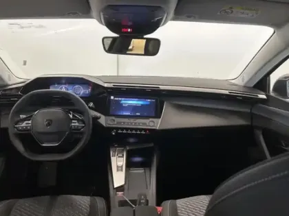 Photo 8 Peugeot 308  1.2 Hybrid 145ch Allure e-DCS6