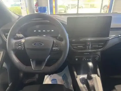 Photo 13 Ford Focus Gén. IV Ph2 ST-Line X 5