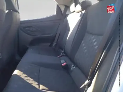 Photo 10 Toyota Yaris Gén. IV Ph1 NG Dynamic 5