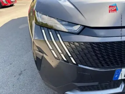 Photo 12 Peugeot 5008  Hybrid 145ch Allure e-DCS6