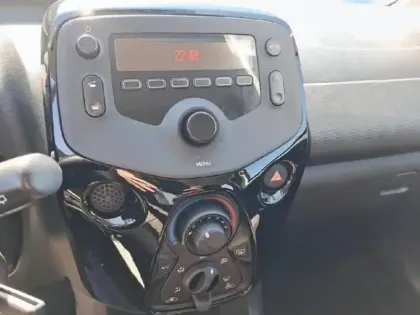 Photo 14 Citroën C1  VTi 72 S&S Feel 5p E6.d