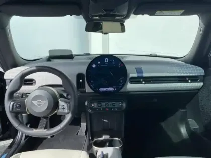 Photo 10 Mini Cooper  3 Portes C 156ch Favoured DKG7