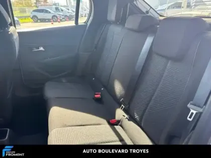 Photo 11 Peugeot 208 Gén. II Ph2 Style 5