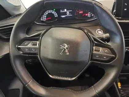 Photo 14 Peugeot 208 Gén. II Ph1 NG Allure 5