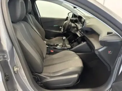 Photo 10 Peugeot 208 Gén. II Ph1 NG Allure 5