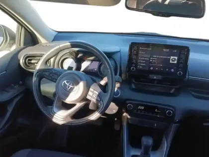 Photo 11 Toyota Yaris Gén. IV Ph1 NG Design 5