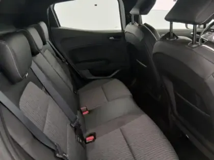 Photo 14 Renault Clio Gén. V (BJA) Ph1 Intens 5