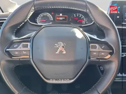 Photo 11 Peugeot 208  1.2 PureTech 100ch S&S Allure 118g