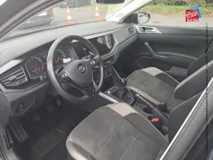 Photo 14 Volkswagen Polo  1.0 TSI 115ch Carat Euro6d-T