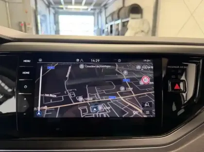 Photo 6 Volkswagen Polo Gén. VI Ph2 Evo R-Line Edition 5