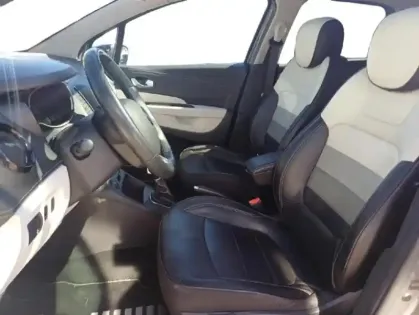 Photo 24 Renault Captur  1.3 TCe 150ch FAP Initiale Paris EDC