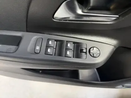 Photo 9 Opel Corsa  1.2 Turbo Hybrid 136ch GS e-BVA6