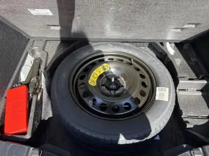 Photo 13 Ford Kuga  2.5 Duratec 190ch FHEV E85 Graphite Tech Edition BVA