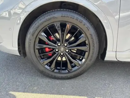 Photo 8 Ford Kuga  2.5 Duratec 190ch FHEV E85 Graphite Tech Edition BVA