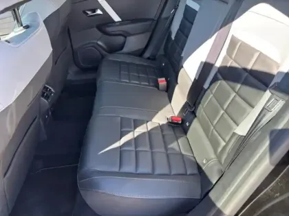 Photo 9 Citroën C4 Gén. III Ph2 MAX 5