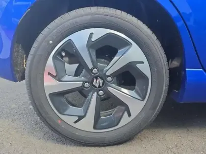 Photo 15 Suzuki Swift  1.2 Hybrid 83ch Pack Auto